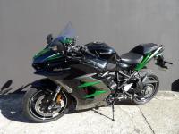 KAWASAKI Ninja H2 SX SE