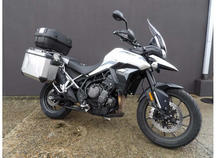 TRIUMPH Tiger 900 GT PRO