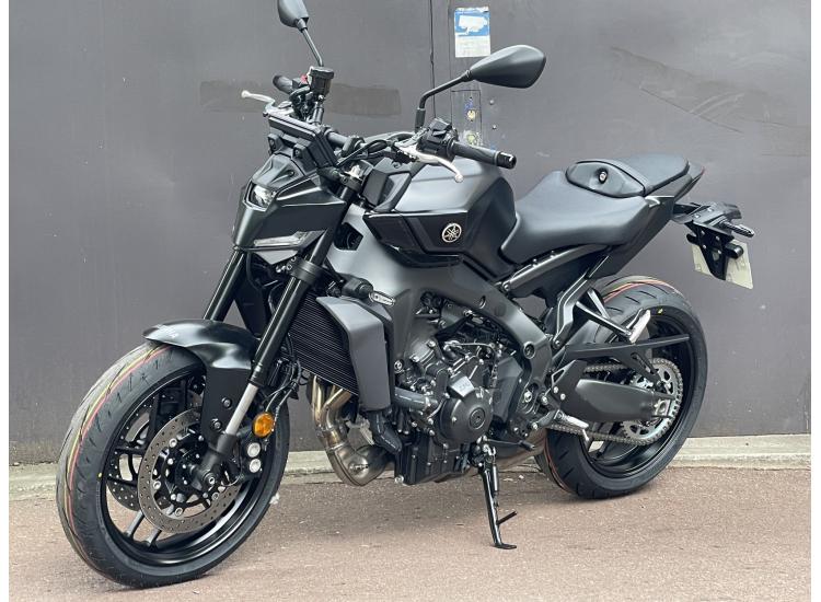 YAMAHA MT-09 Y-AMT FULL - MT 09 YAMT - MT09 YAMT - 81KM