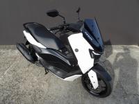 YAMAHA NMAX 125
