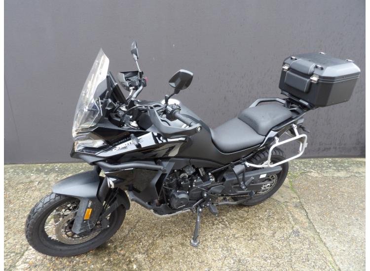 CF MOTO 800 MT EXPLORE