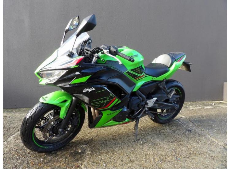 KAWASAKI NINJA 650 47.5