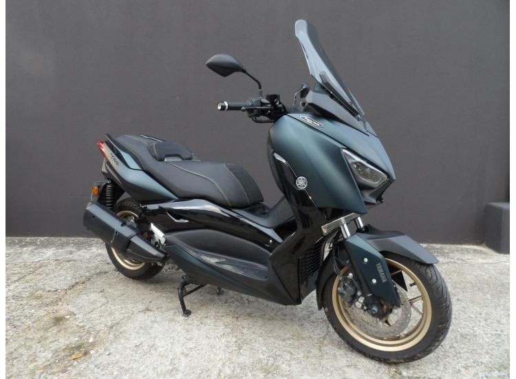 YAMAHA XMAX 300 Tech Max