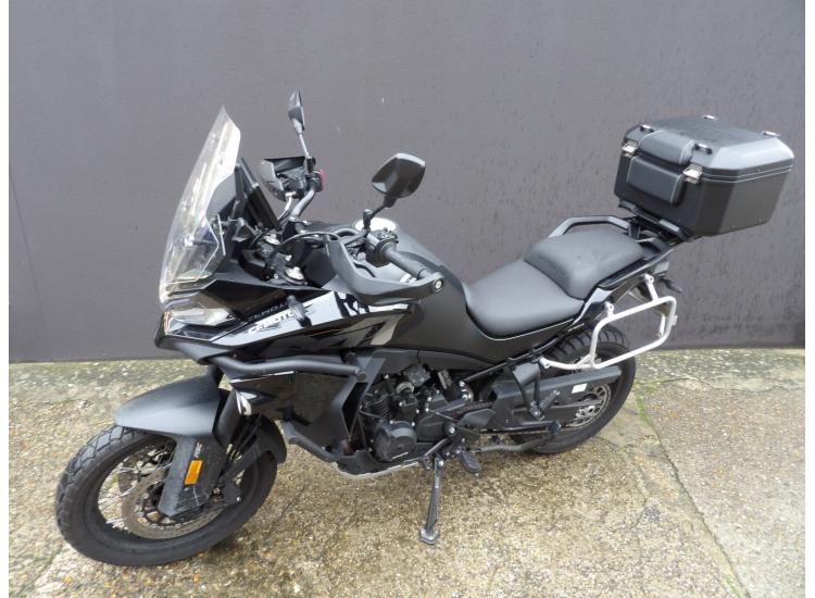 CF MOTO 800 MT EXPLORE