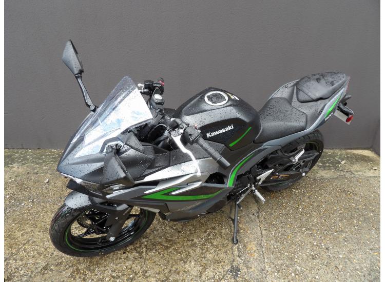 KAWASAKI NINJA 500 A2